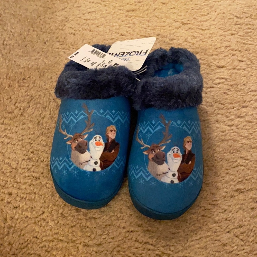 Boys Frozen slippers